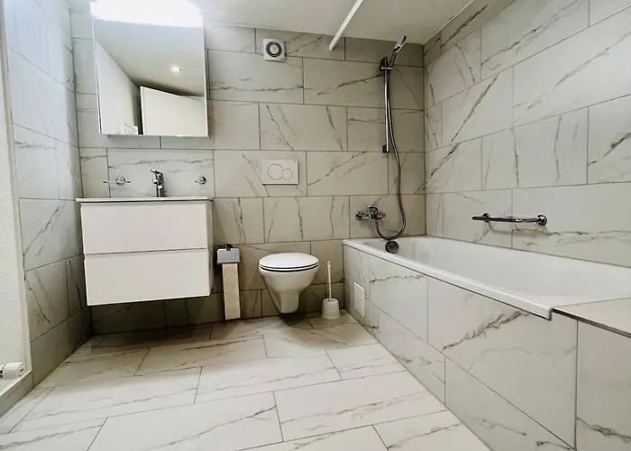 Independent For Skiing & Snowboarding *